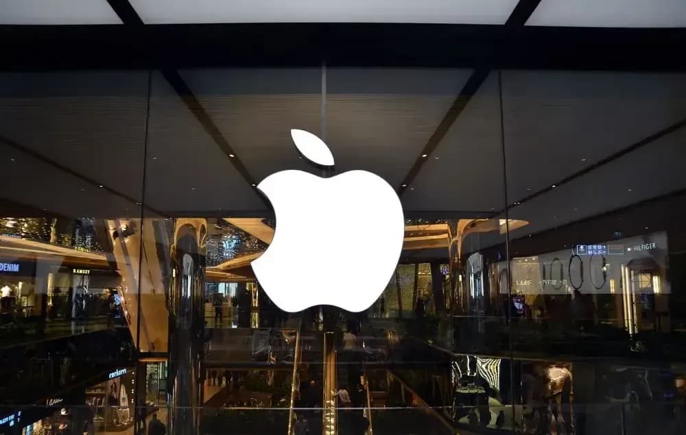 Apple and Broadcom Strike $30 Billion Deal for 15 Billion U.S.-Made Chips
