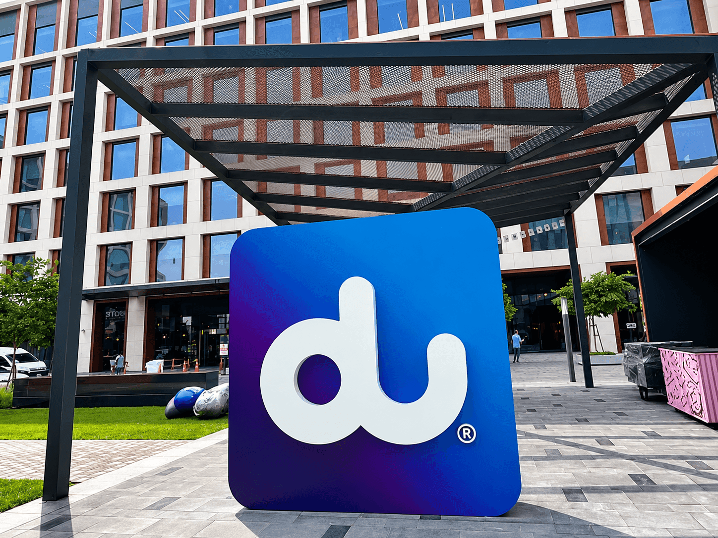 du Launches U6GHz Service as Etisalat Upgrades Its 5.5G Network