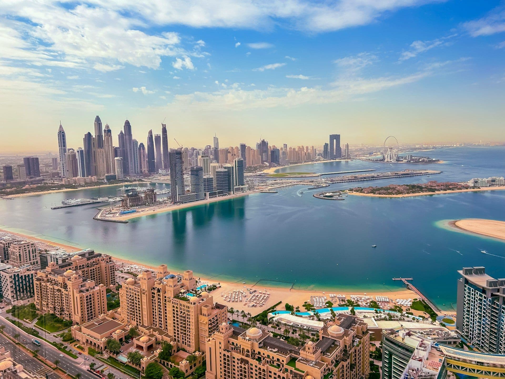 UAE Unveils Instant Bank Accounts for Tourists via ‘Tourist Identity’