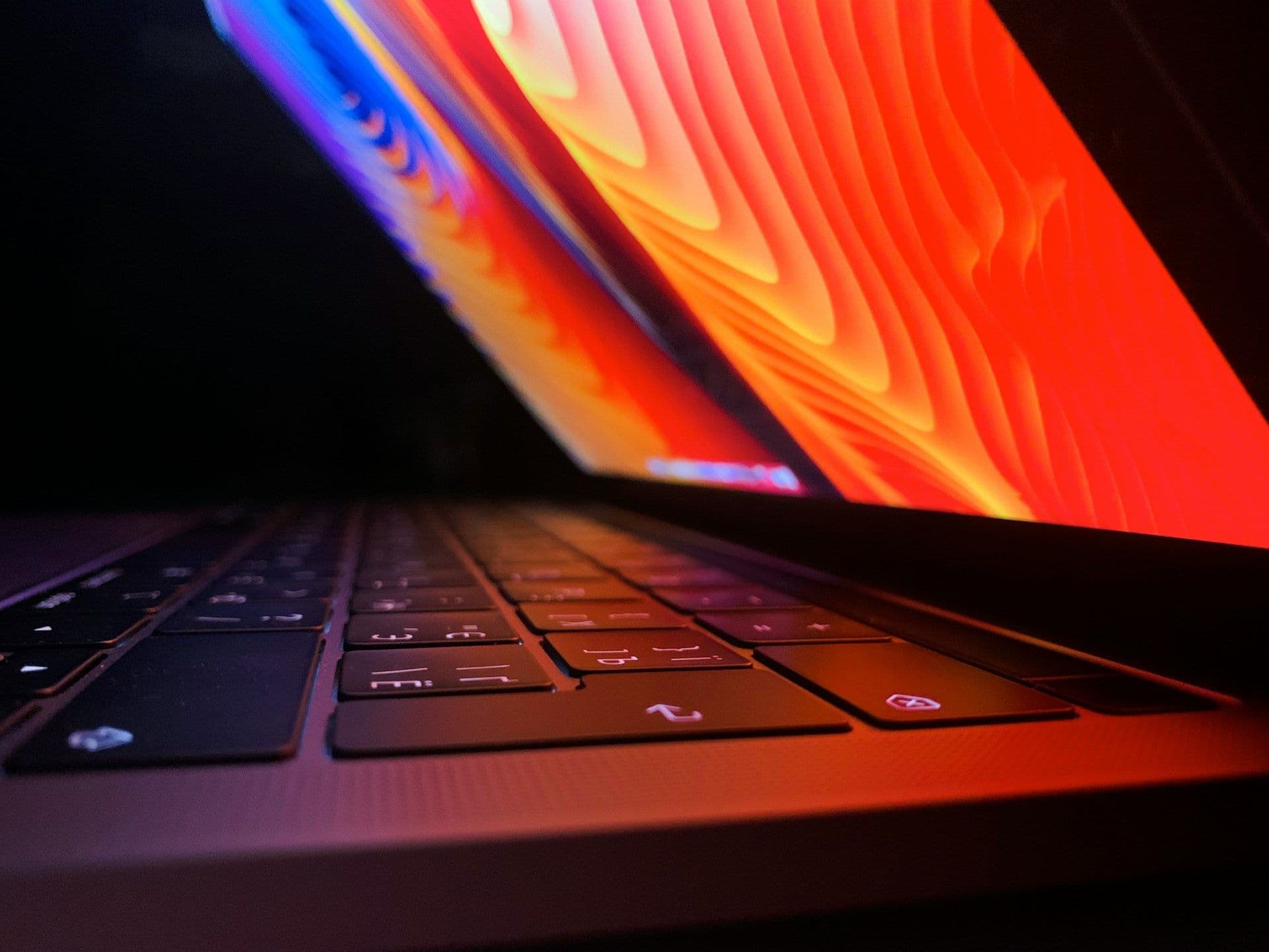 Macbook Ultra 2