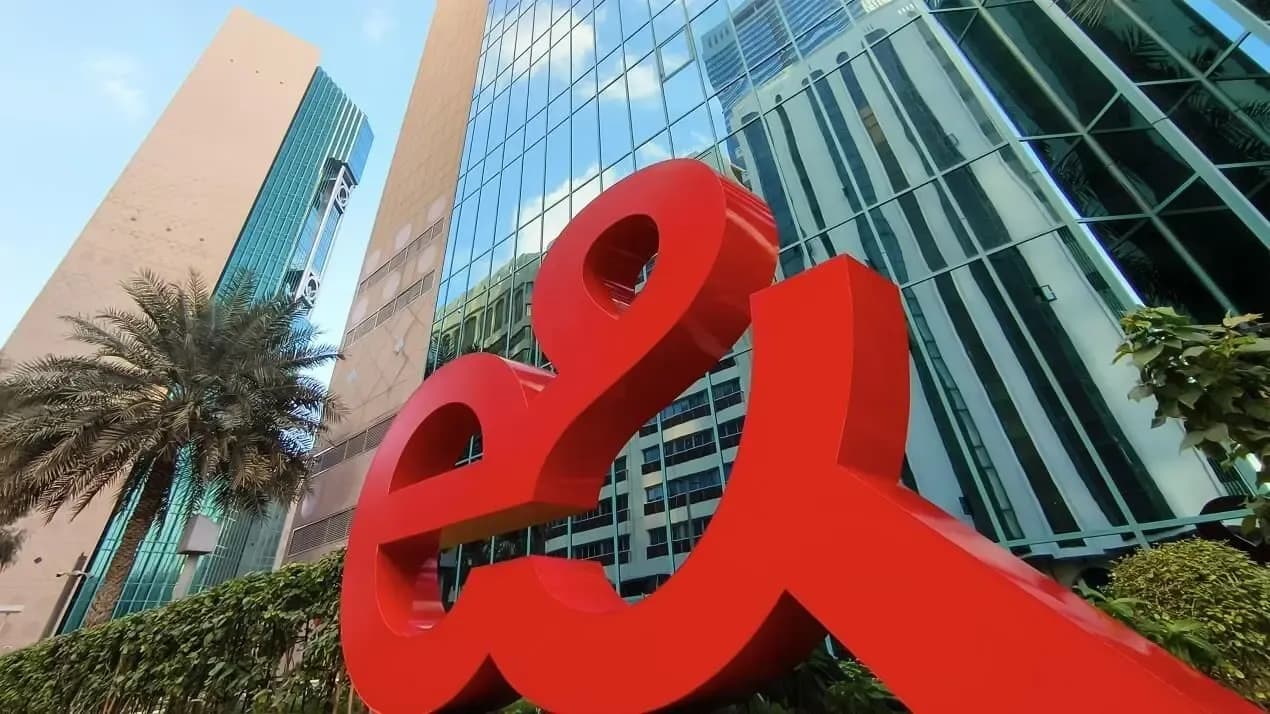 e& UAE Activates Regional First 1024QAM 5.5G Network, Reaching 4.58 Gbps
