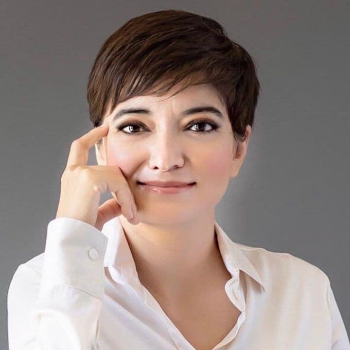 Amnah Ajmal Launches SheKnows to Expand Women’s Access to C-Suite Leaders
