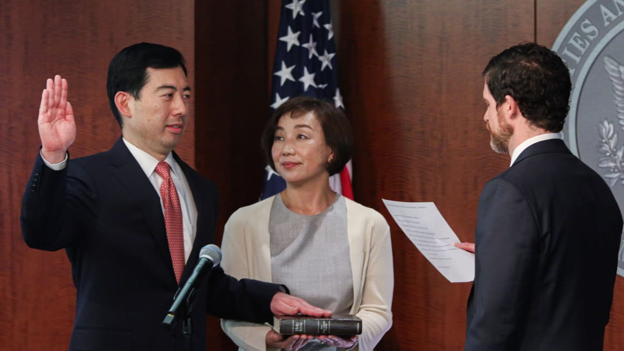 Mark Uyeda (B’92) majored in business and also took classes in government and international affairs. Now he combines all three interests in his role at the U.S. Securities and Exchange Commission. Photo: Securities and Exchange Commission Staff Photograph