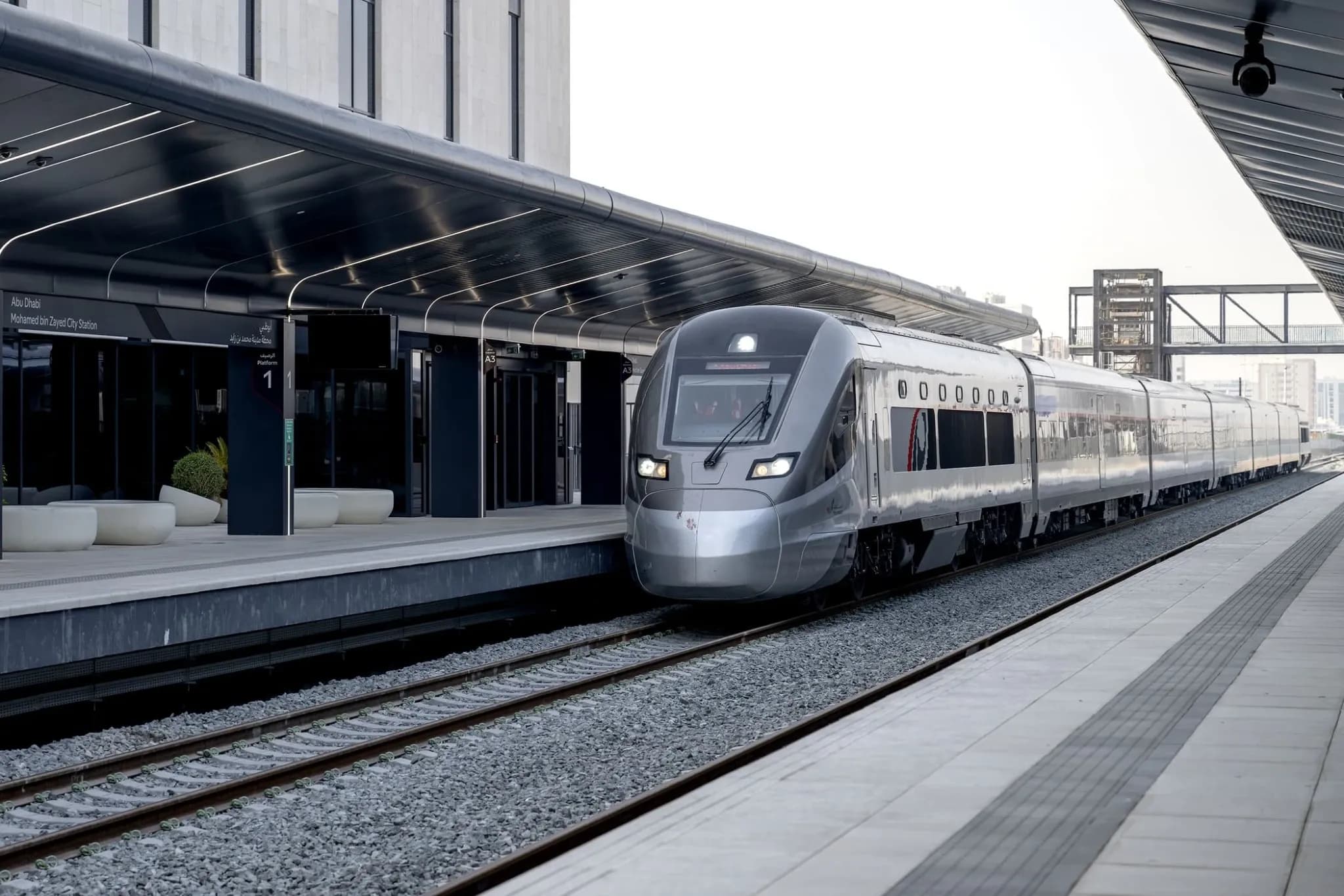 Etihad Rail Completes First Passenger Journey from Fujairah to Abu Dhabi