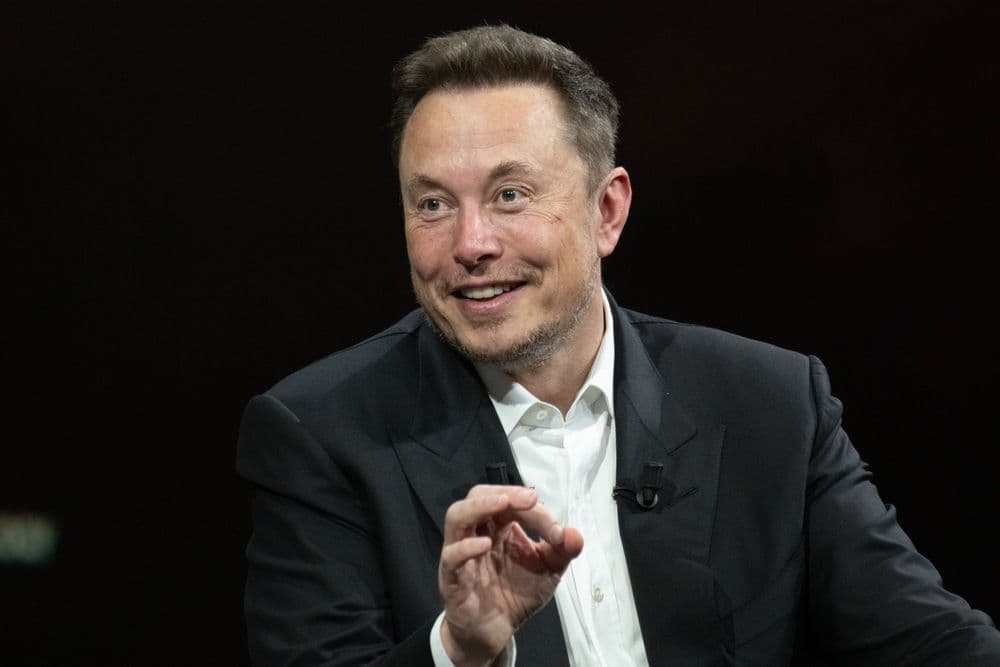 Elon Musk Unveils Starlink Expansion and Tesla Innovations in Saudi Arabia