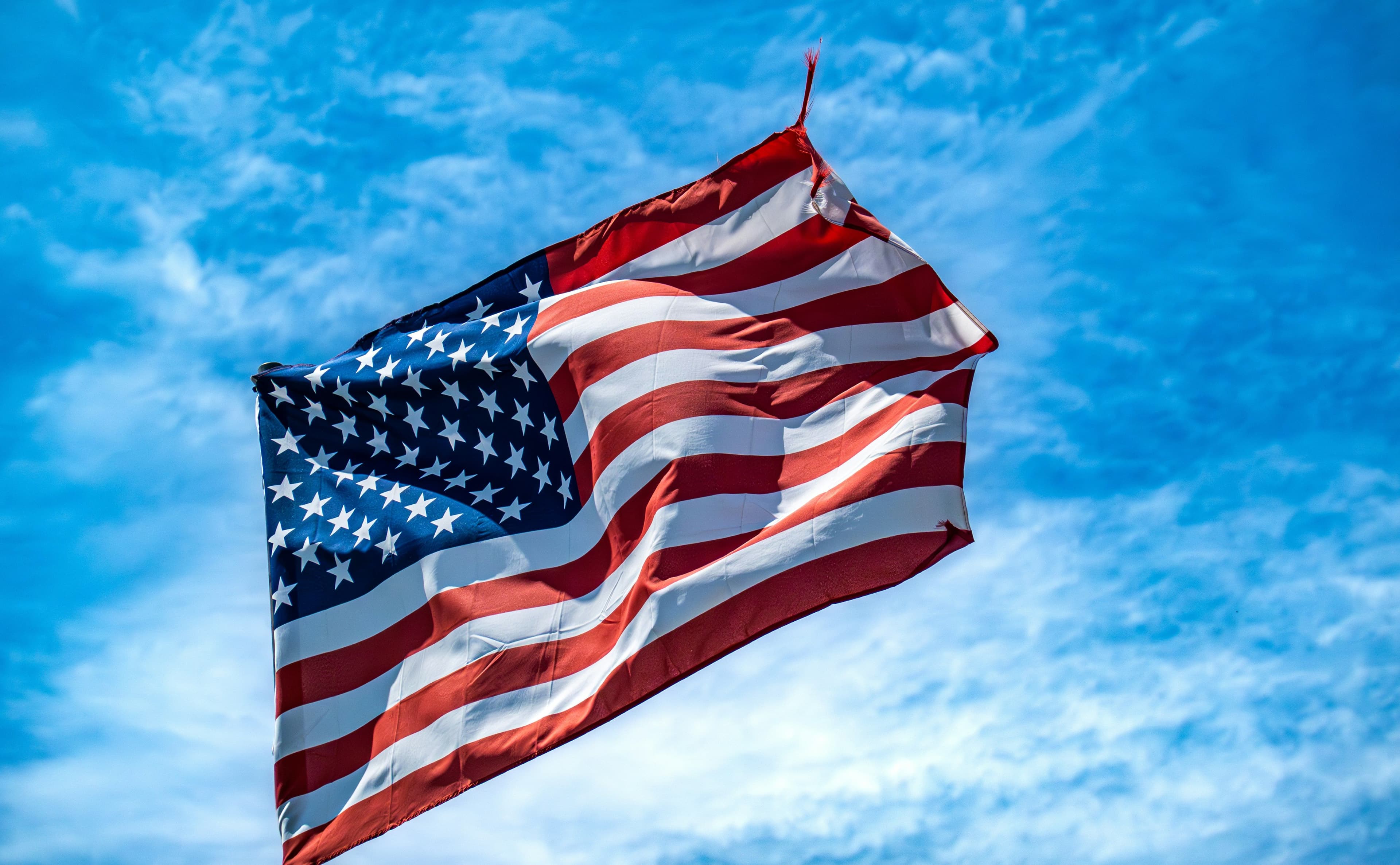 Survey: Americans Buy More Crypto Than Ever—Yet 64% Still Say 'Very Risky'