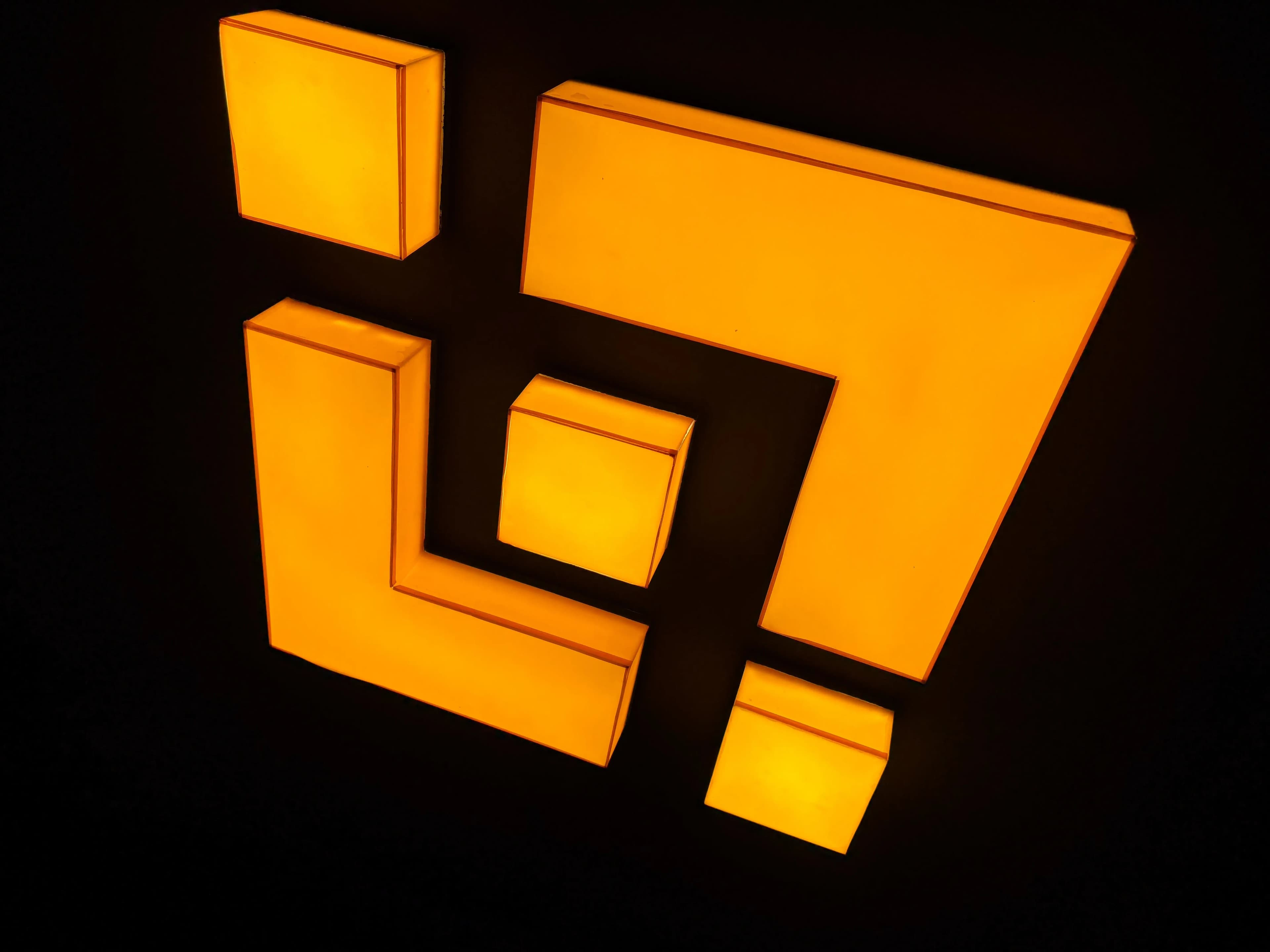 BNB Surpasses Solana in Market Cap, Soaring Past $104 Billion
